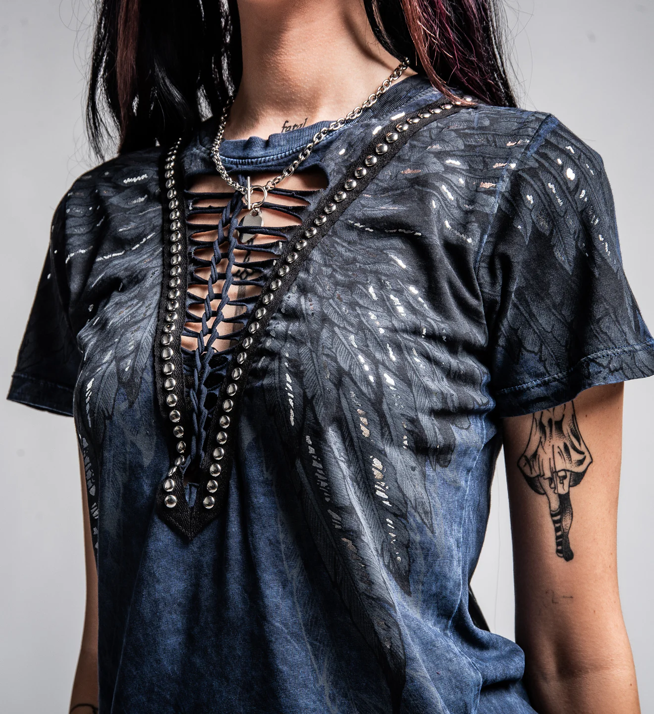 Age Of Winter Short Sleeve V Neck - Image 3