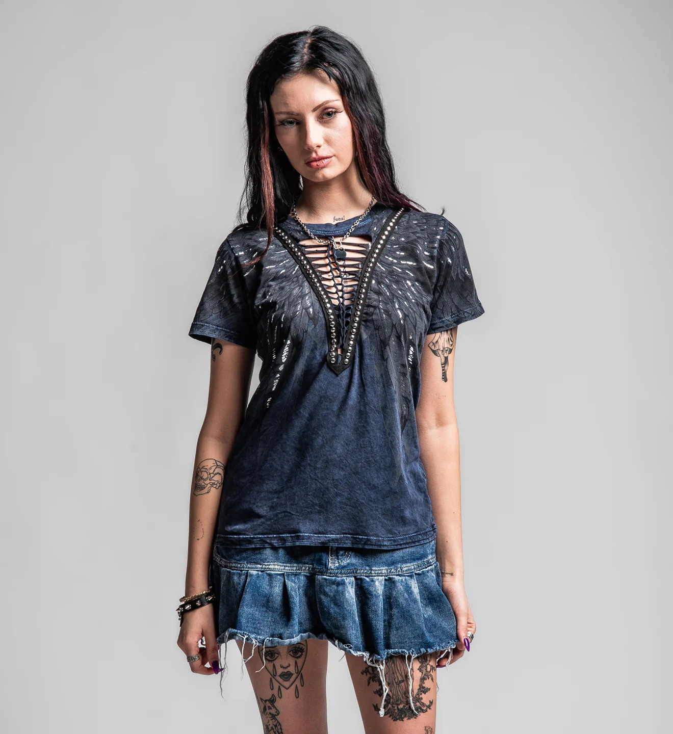 Age Of Winter Short Sleeve V Neck - Image 5