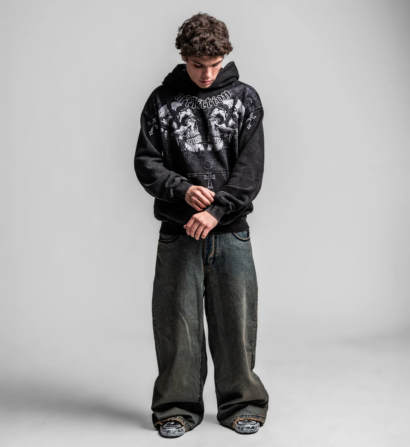 Chained Saint Thorns Hood - Image 6