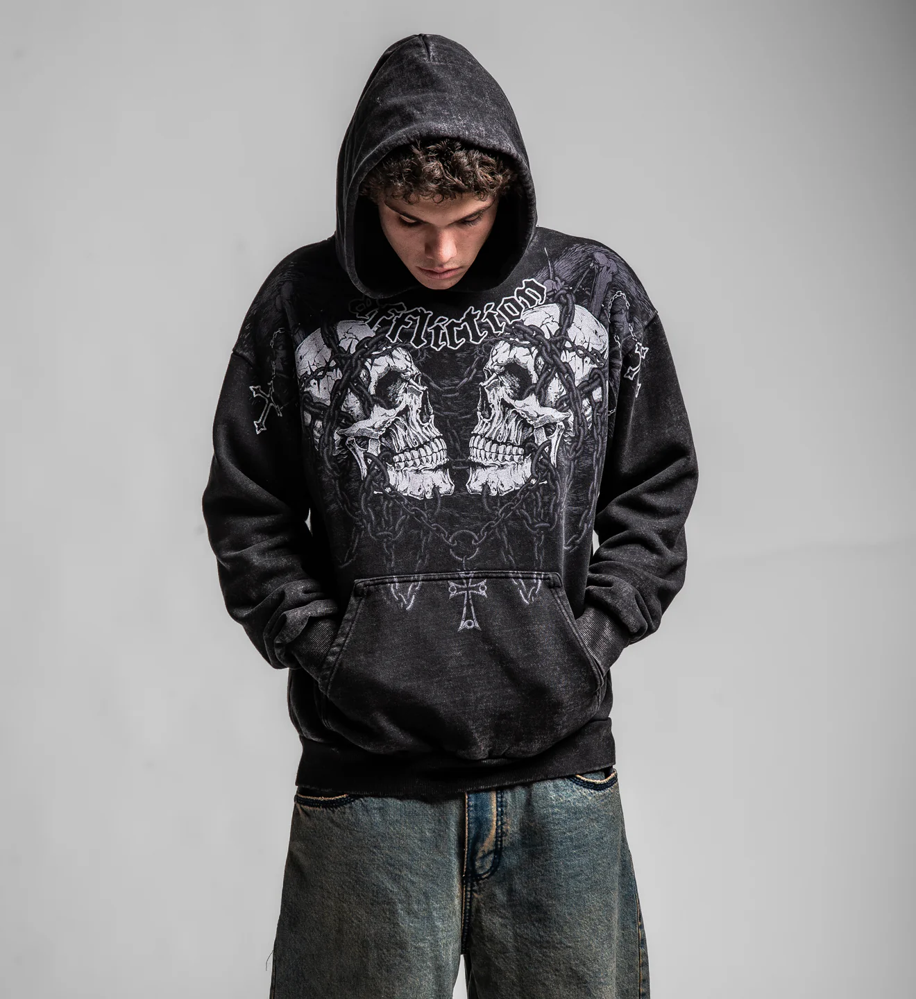 Chained Saint Thorns Hood - Image 9