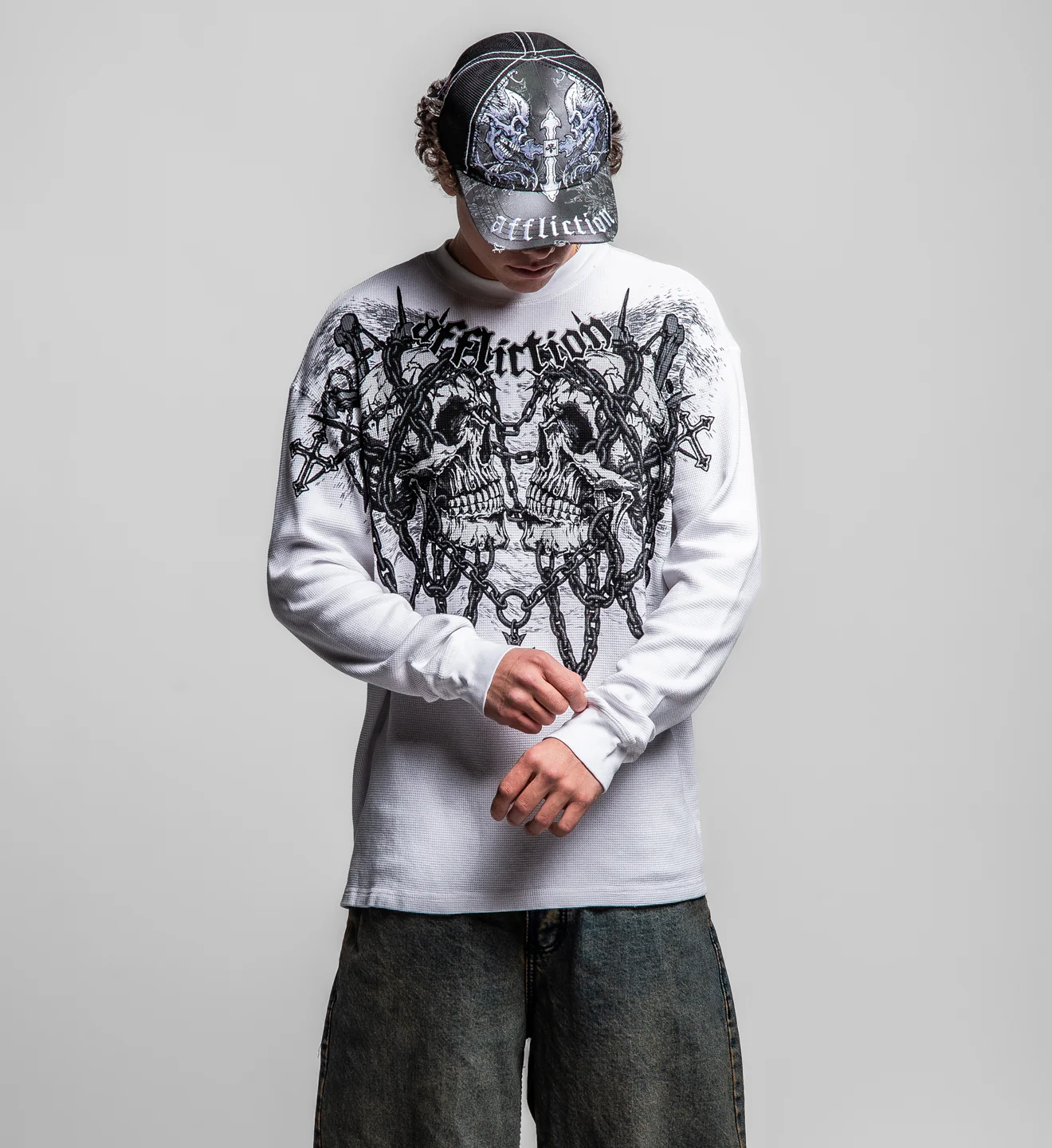 Chained Saint Thorns LS Thermal - Image 9