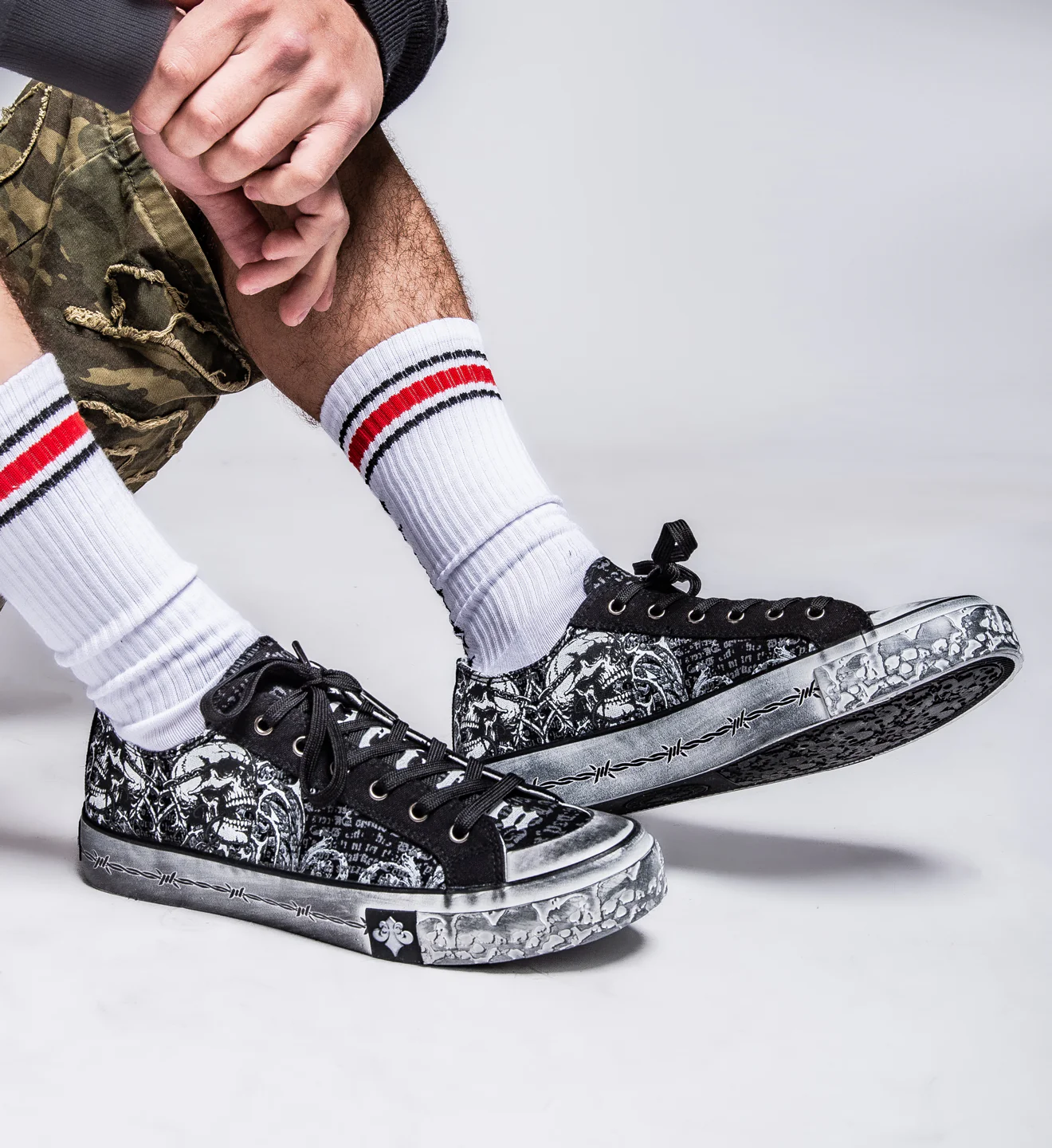 Collapse Low-Top Shoe - Image 13