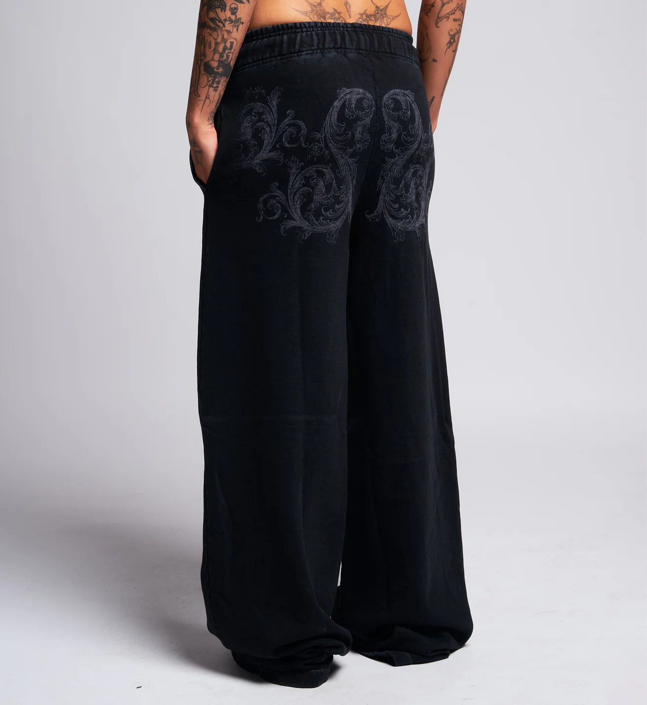 Collapse Sweatpant - Image 6