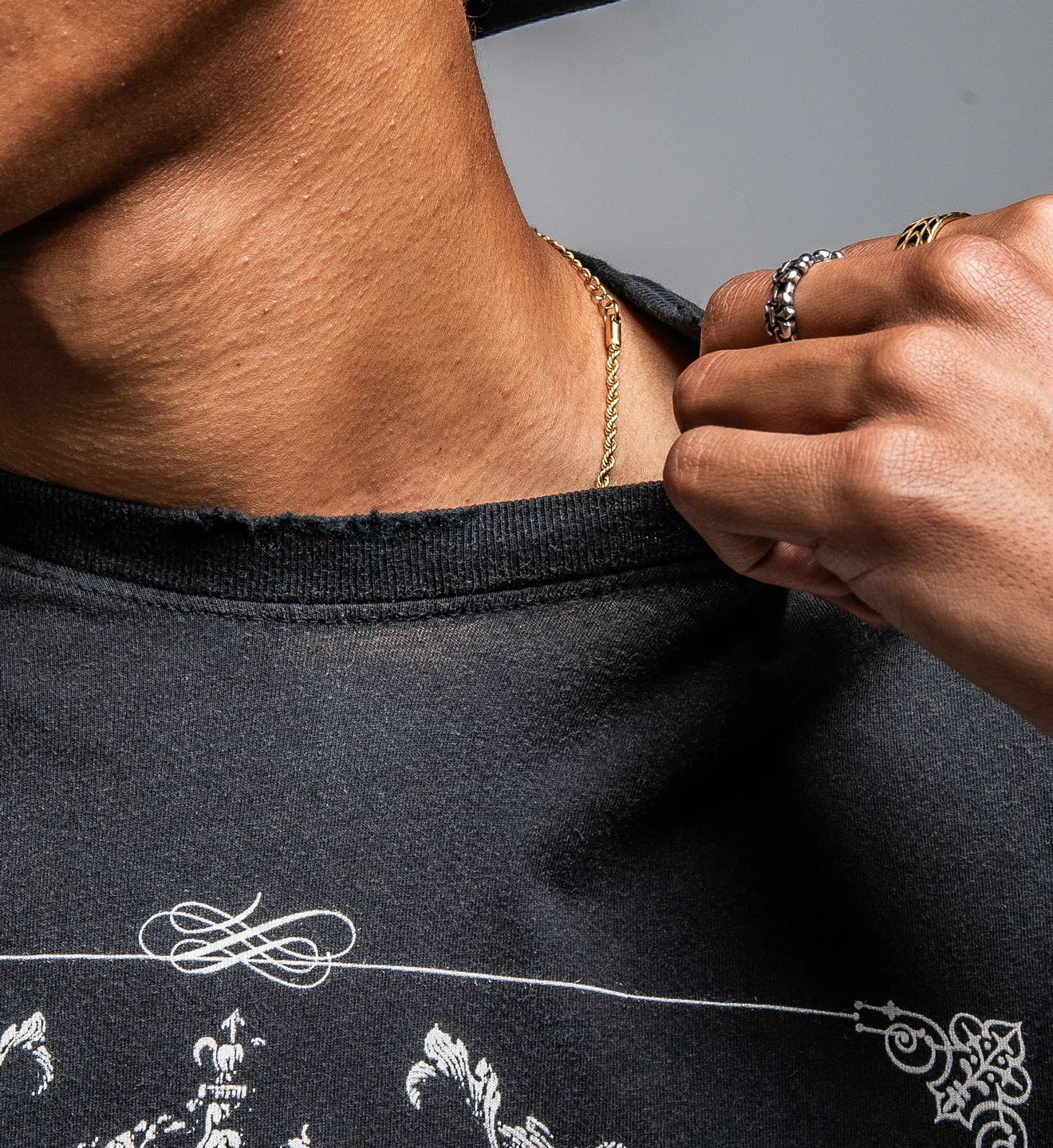 Knight Tee - Image 4
