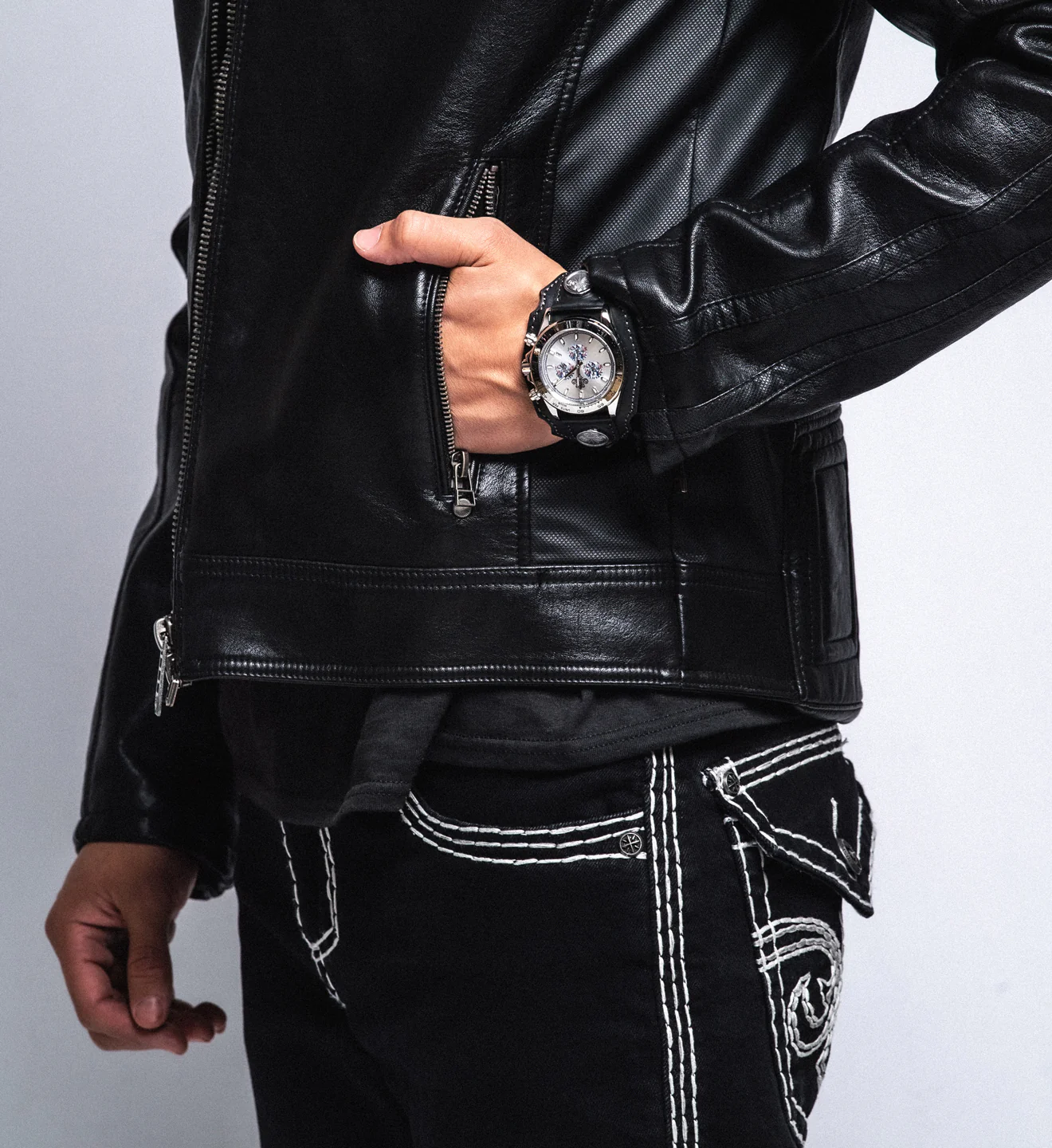 Eagle Wings Watch - Image 10