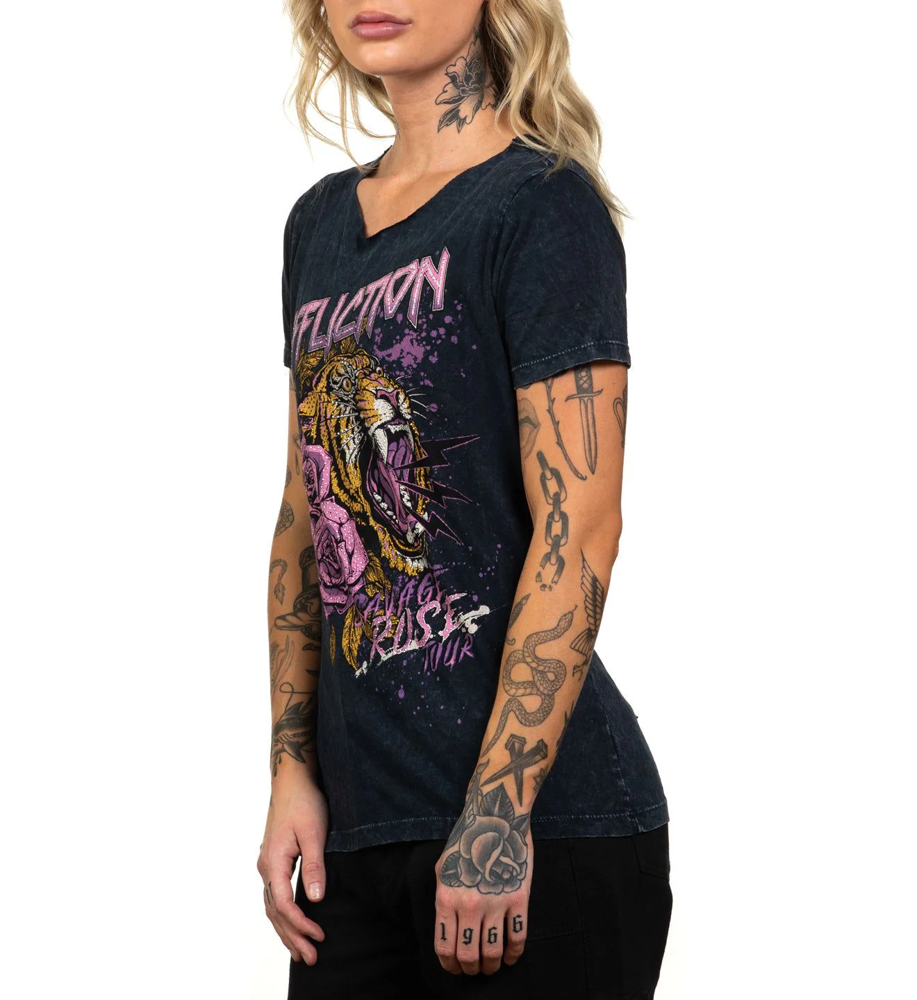 Savage Rose Tour Tee - Image 4