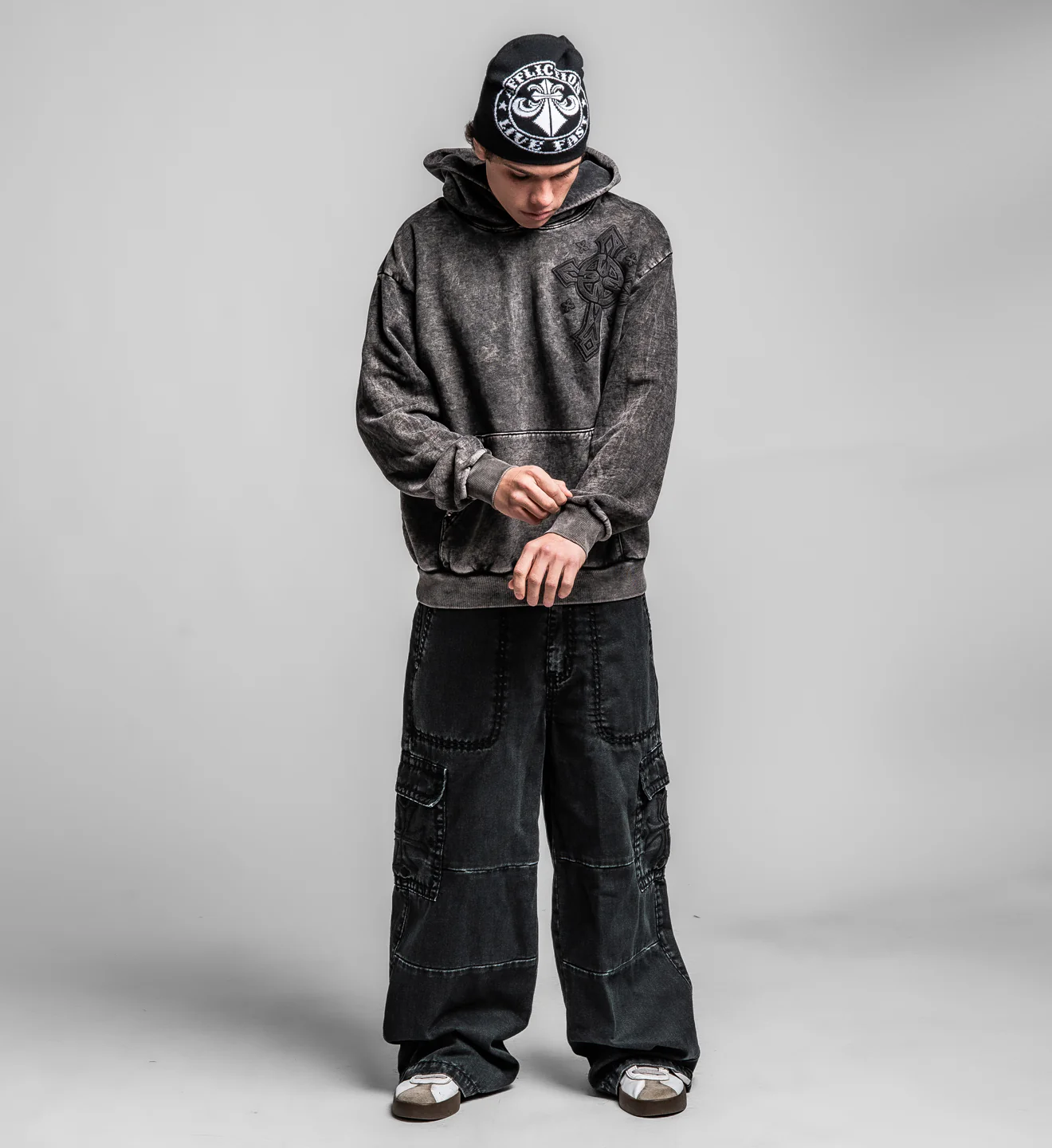 Vesper LS Oversized Po Hood - Image 6