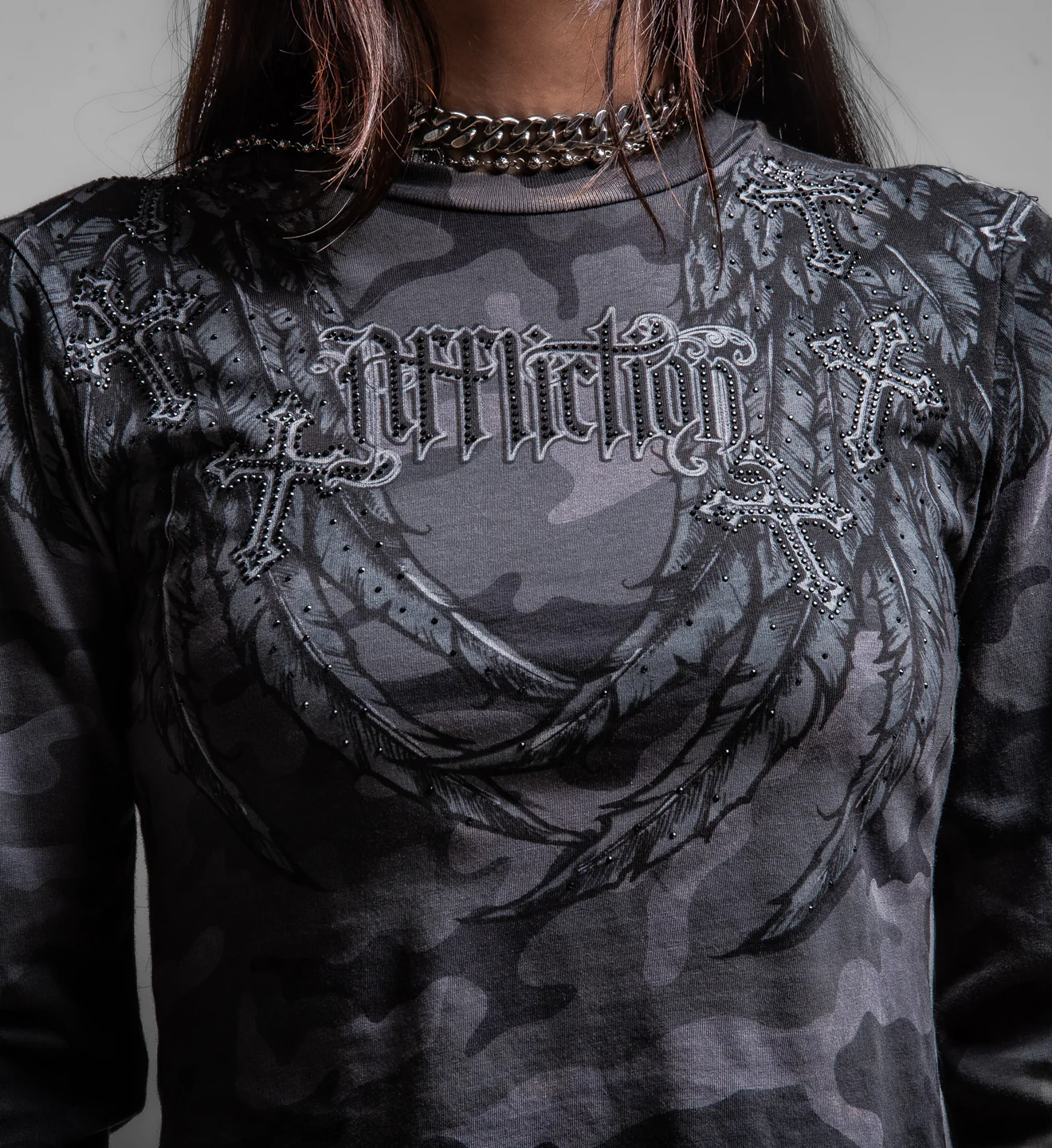 Whispering Thoughts LS Crop Tee - Image 3